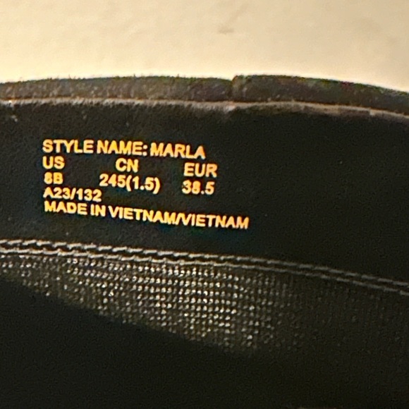 Kate Spade Marla Genuine Suede Ankle Booties Women Size 8 NWOT - Picture 12 of 12